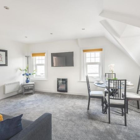 Coast View Luxury Apartment Lyme Regis Exterior photo