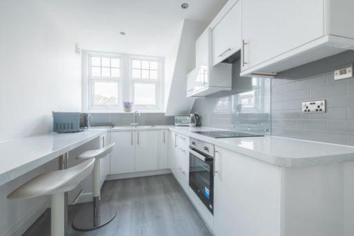 Coast View Luxury Apartment Lyme Regis Exterior photo