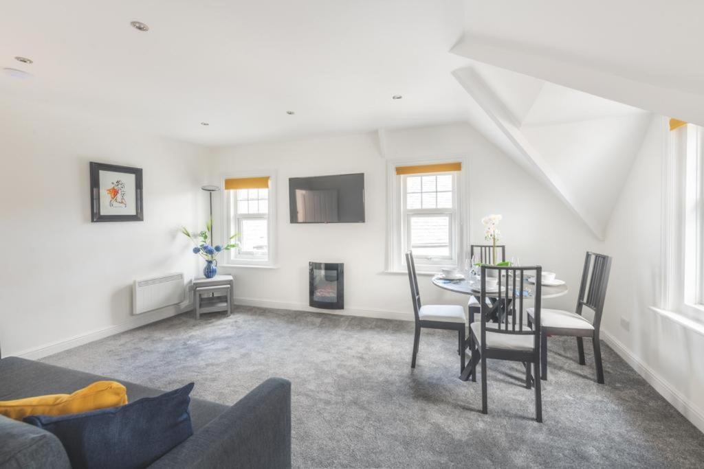 Coast View Luxury Apartment Lyme Regis Exterior photo