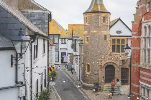Coast View Luxury Apartment Lyme Regis Exterior photo